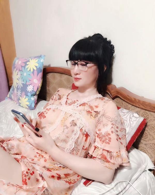 除夕夜包夜骚妇