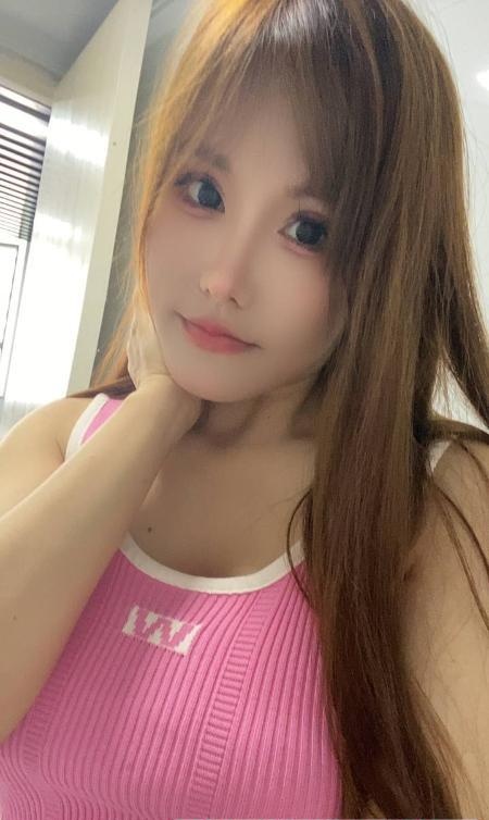 海珠风骚粉胸沐汐