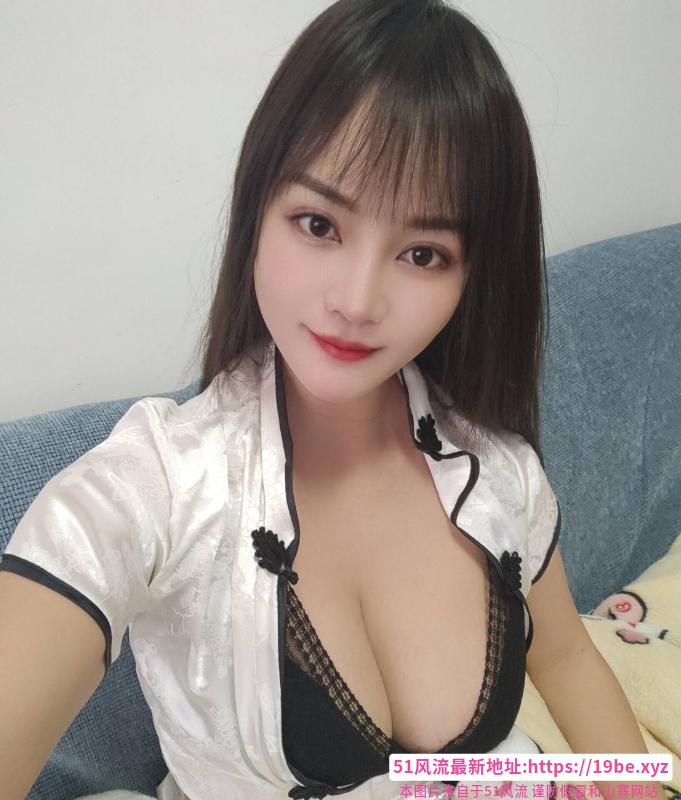 武侯服务系大胸骚妇