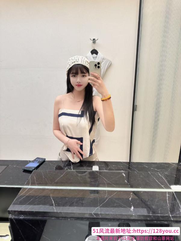 俏皮可爱杉杉老师