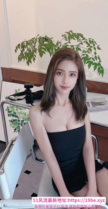 中亚美女艾努尔