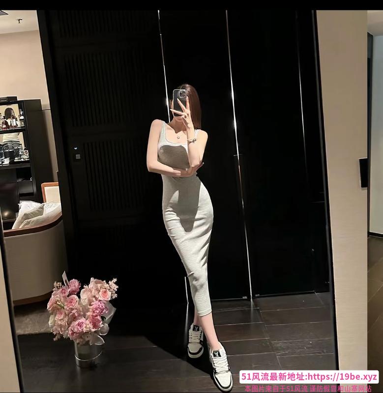 妹子身材火辣性感