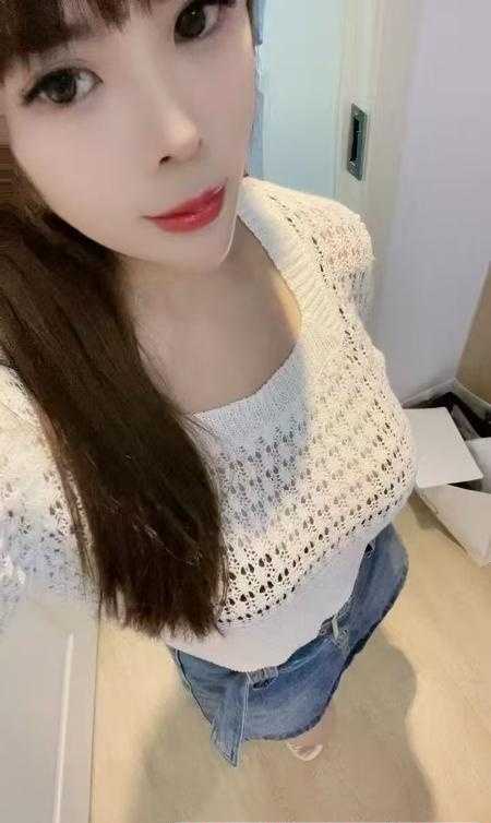 南京鼓楼妹子
