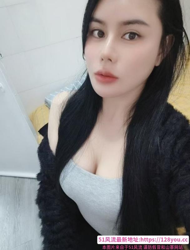 福田兼职性感翘臀老师