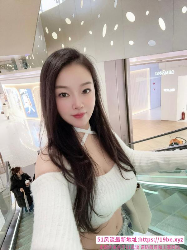 东门妃妃老师