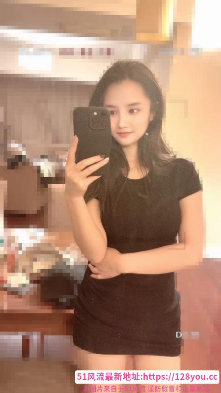 性感制服小妹真真
