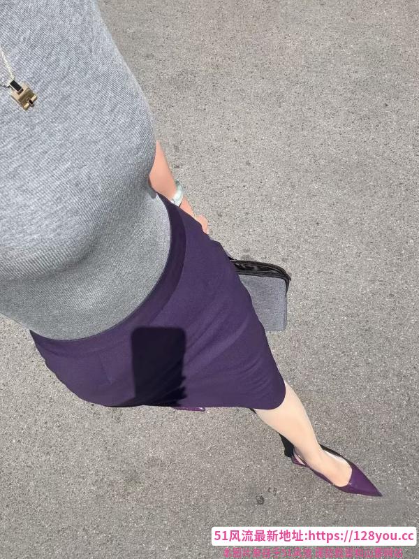 骚气十足的少妇