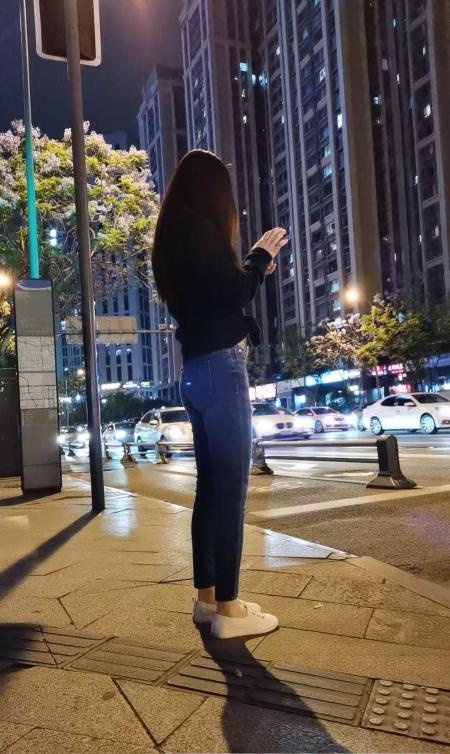 肤白貌美小骚货