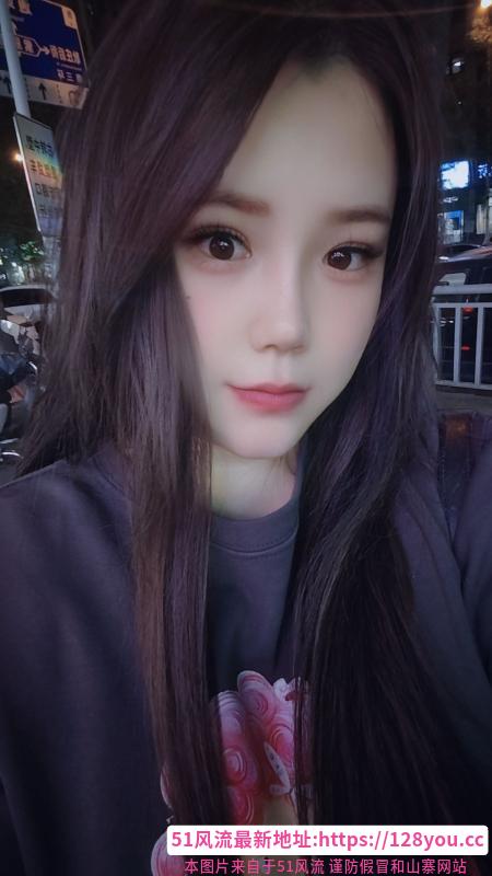 风骚G奶小姐姐