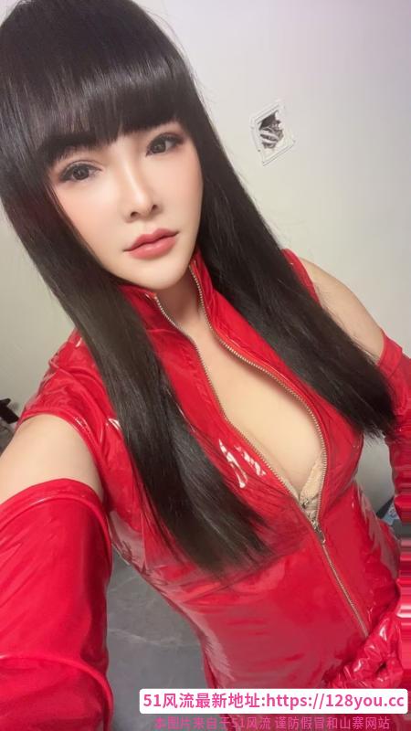 油坊桥红衣少妇