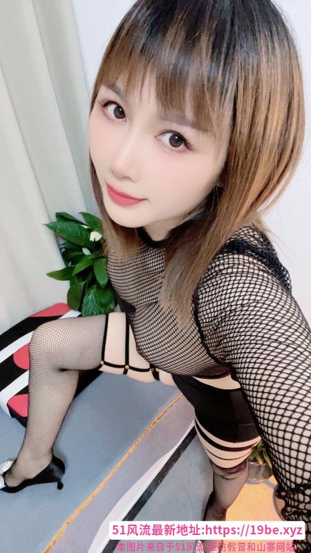 彩虹城三通妹