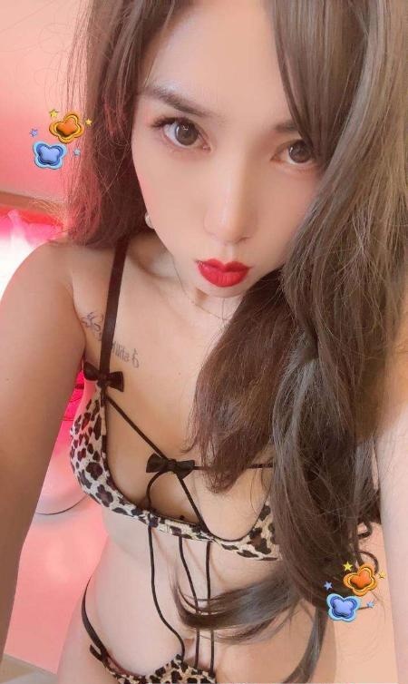 龙岗翘臀骚女思羽