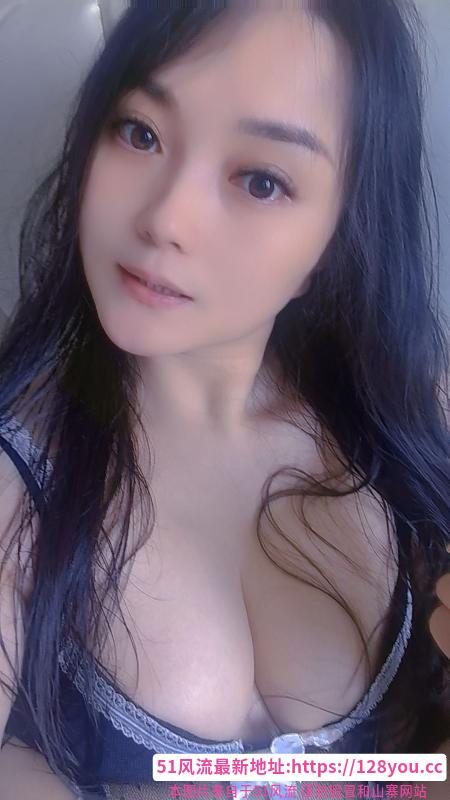 苗条服务系少妇