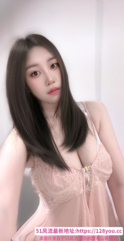 大长腿美少女