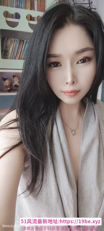 龙华小姐姐
