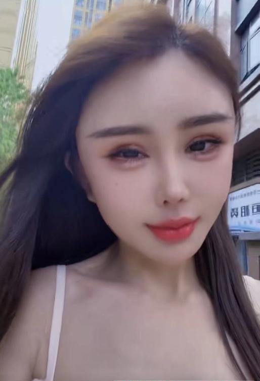 东站丹丹