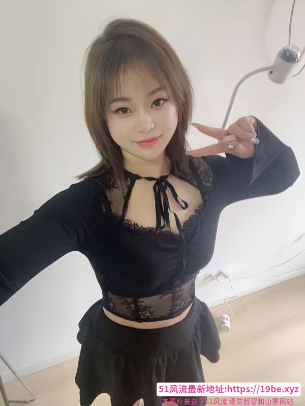 静安性感大肉臀安然
