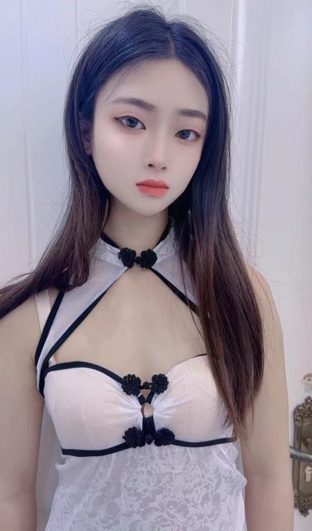 可爱的美少女