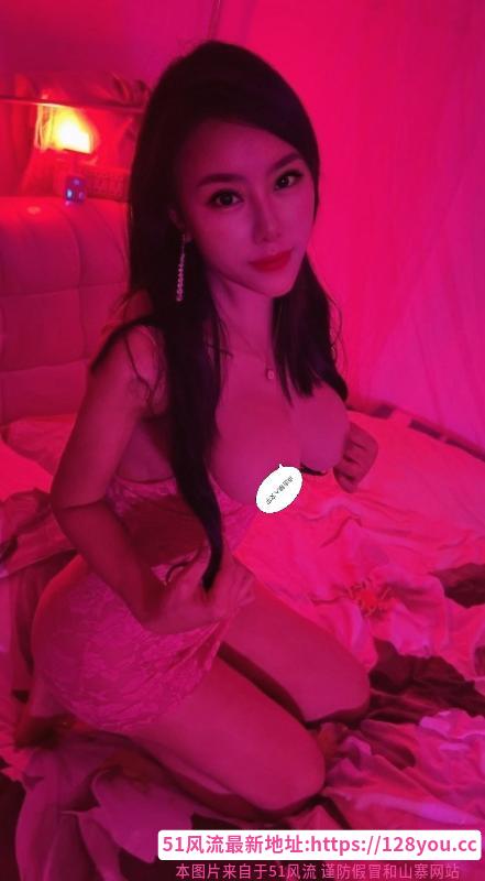 天河黑丝美女腿精