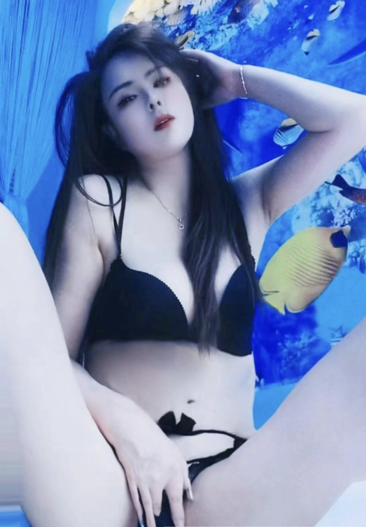 澳门D奶淫女KiKi