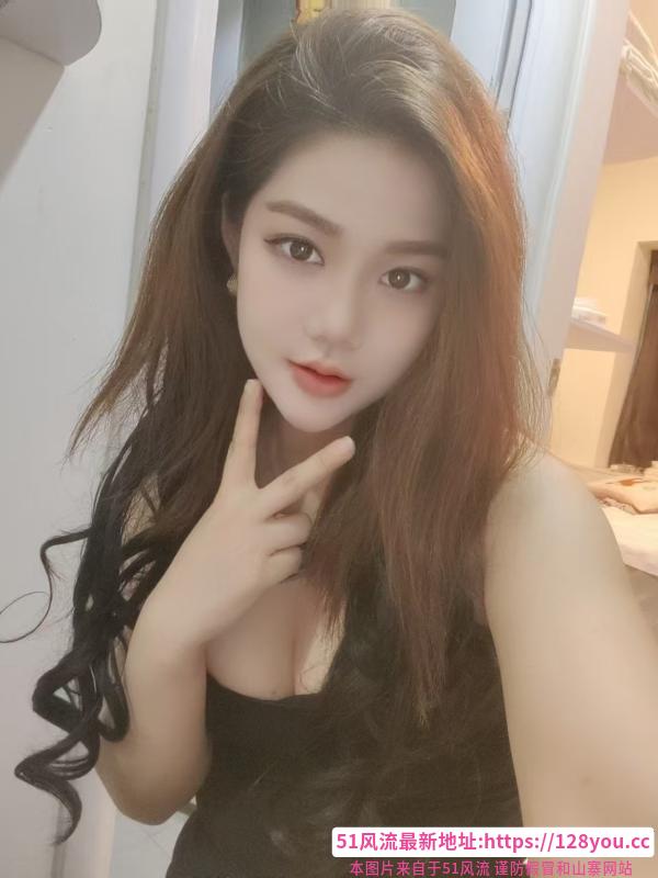 大胸颜值女友
