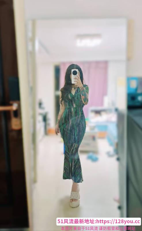 纹身大美妞