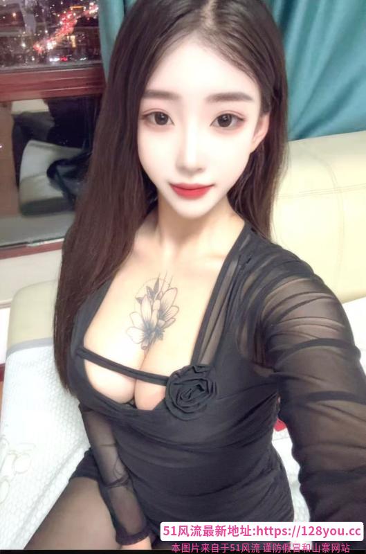 发现个很哇塞的嫩妹