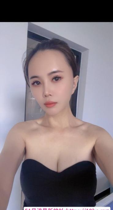 汉阳气质巨乳少妇