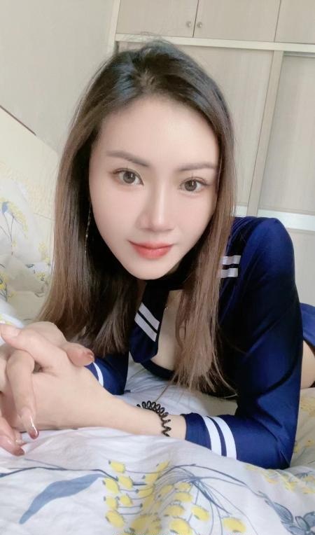 天心实惠服务系少妇