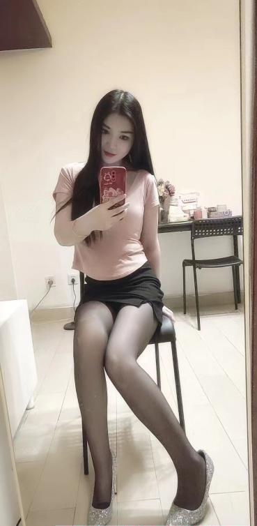 黑丝制服薇薇