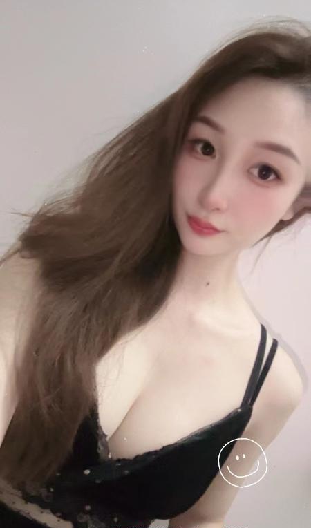 河南岸素质美女