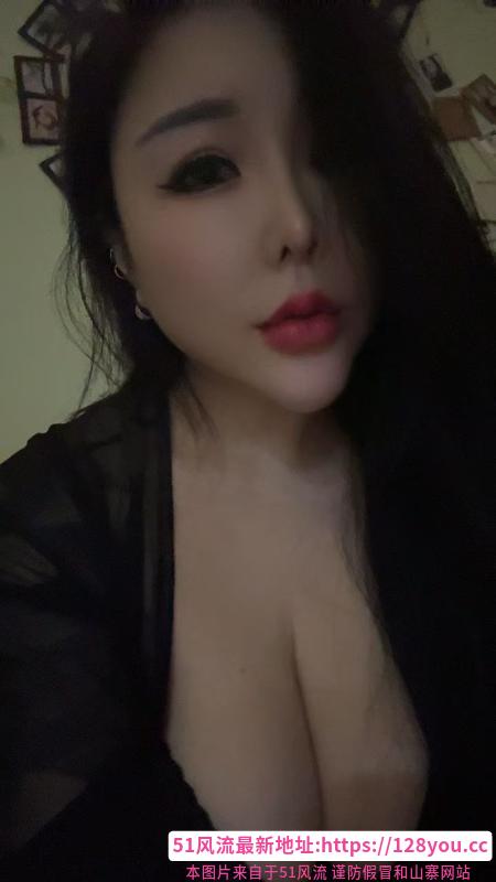 栖霞御姐小野猫