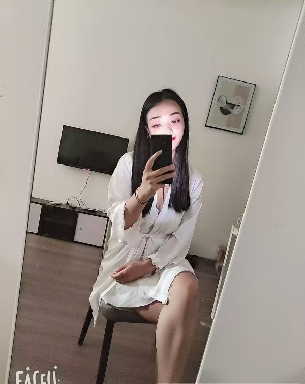 杨梦医美兼职