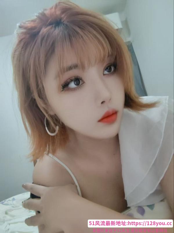 新建性感小姐姐