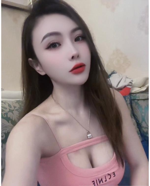 性感女神Tina