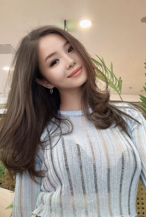 澳门韩妹崔卜卜