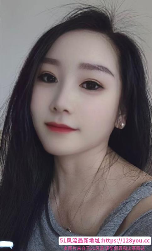 白白的邻家少妇