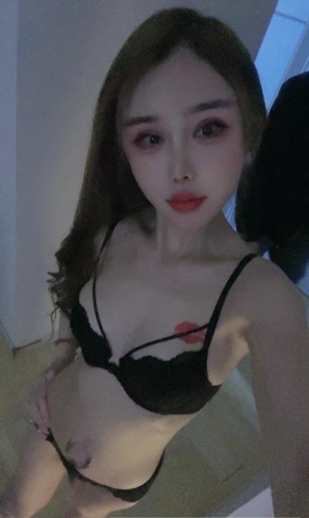 颜值大奶美妞