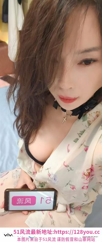 大石坝潮喷御姐小梦