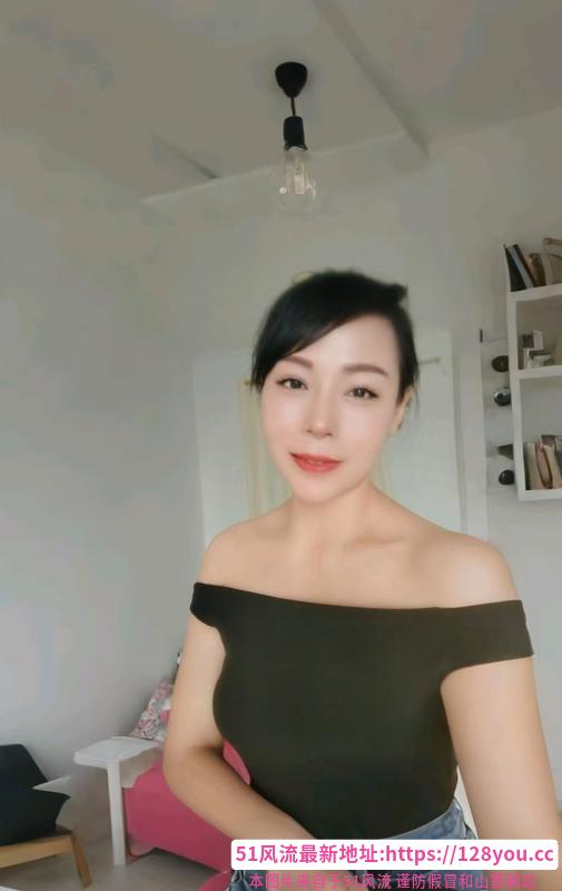 激情舌吻少妇